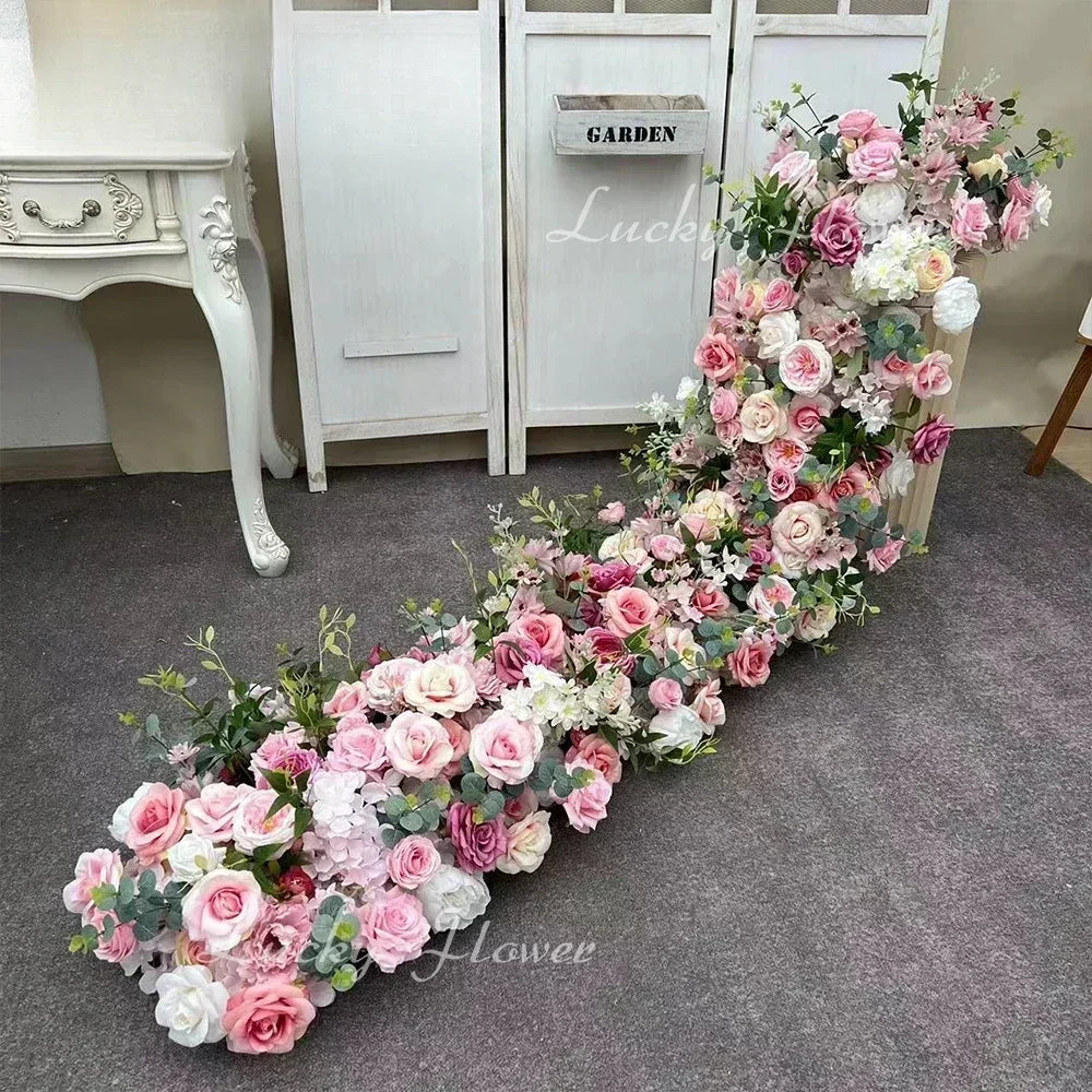 Caminho de Flores – Centro de Mesa e Decoração para Casamento e Festas