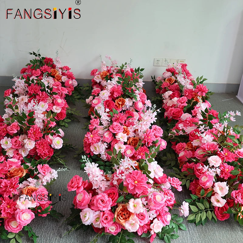 Arranjo de Rosas e Delphinium – Decoração para Casamento e Eventos