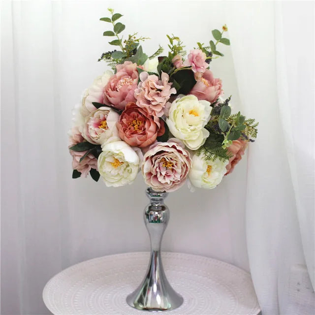 Bola Floral de Rosas, Hortênsias e Peônias – Centro de Mesa para Casamento e Festas