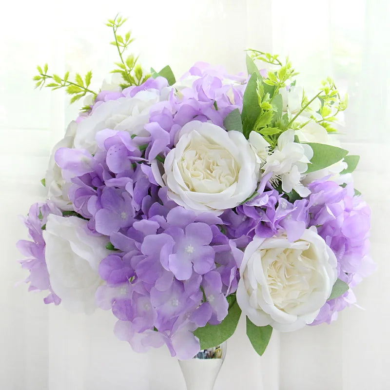 Bola Floral de Rosas, Hortênsias e Peônias – Centro de Mesa para Casamento e Festas