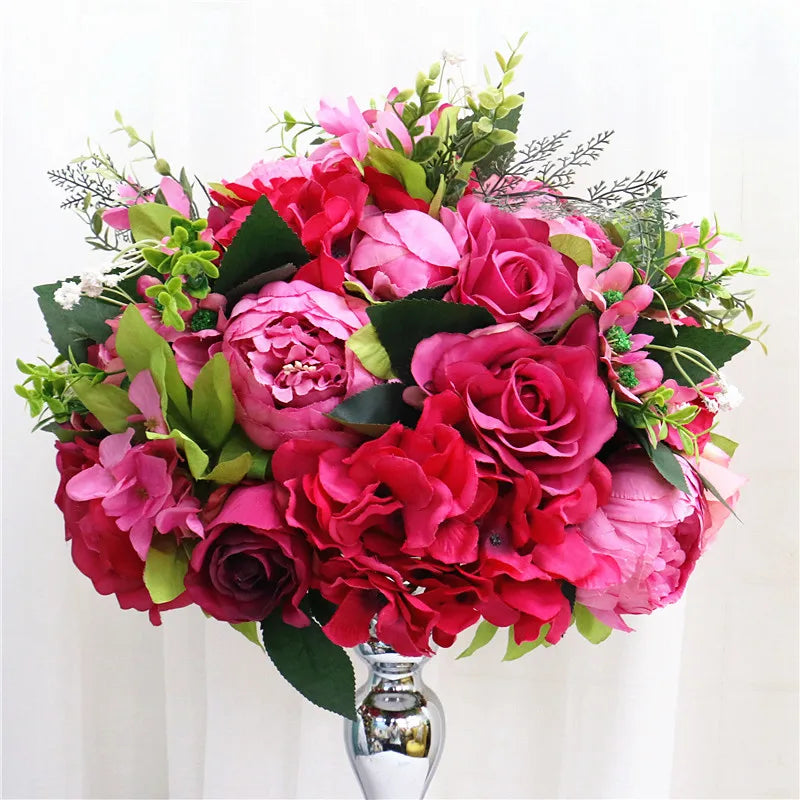 Bola Floral de Rosas, Hortênsias e Peônias – Centro de Mesa para Casamento e Festas