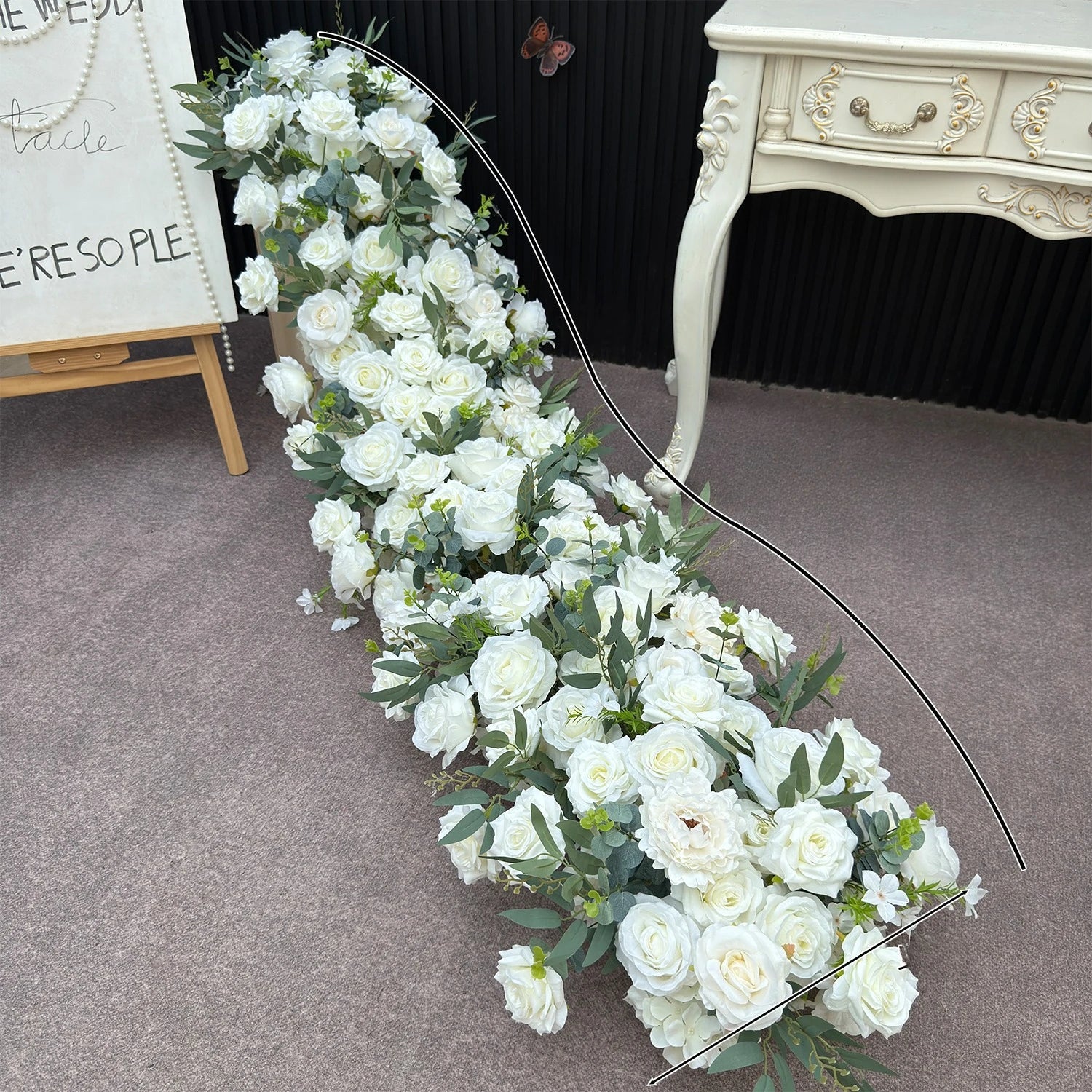 Caminho de Flores – Centro de Mesa e Decoração para Casamento e Festas