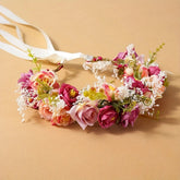 Tiara Floral Boêmia Elegance – Coroa de Flores para Casamento e Festas