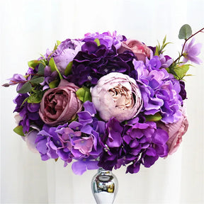 Bola Floral de Rosas, Hortênsias e Peônias – Centro de Mesa para Casamento e Festas