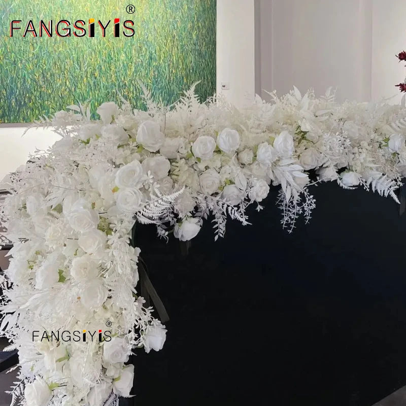 Caminho de Rosas e Hortênsias – Decoração para Casamento e Eventos