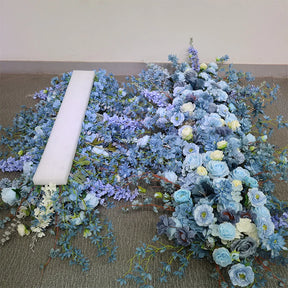 Caminho de Flores Azul Haze – Decoração para Casamento e Eventos