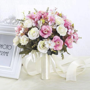Buquê de Rosas Roxa e Branca – Acessório para Noiva e Casamento