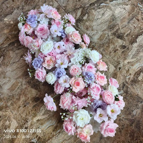 Caminho de Flores – Centro de Mesa e Decoração para Casamento e Festas