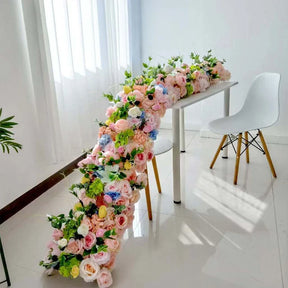 Caminho de Rosas e Peônias – Centro de Mesa e Decoração para Casamento e Festas