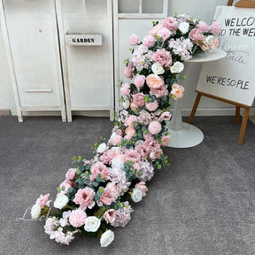 Caminho de Flores – Centro de Mesa e Decoração para Casamento e Festas